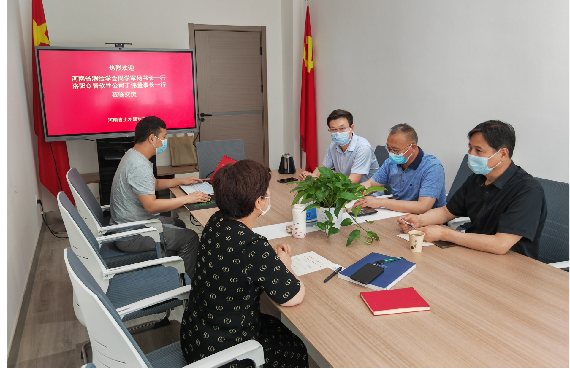 圖片2.png 圖片2.png